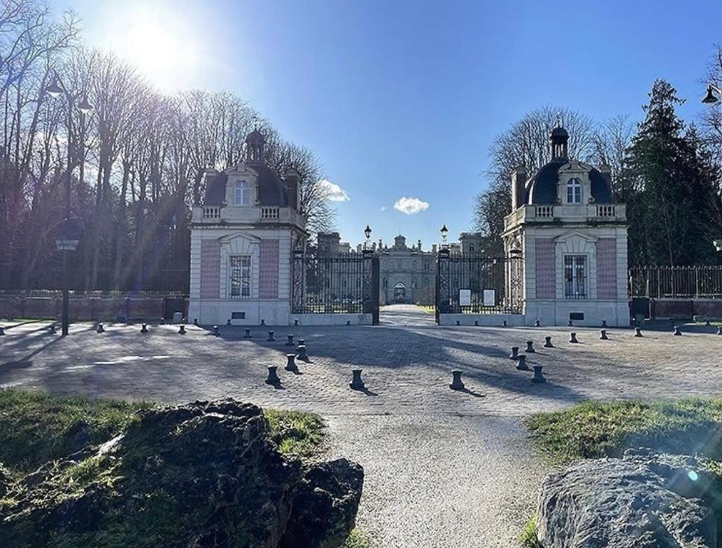 Les Jardins De Disney Ferrières-en-Brie Exterior foto